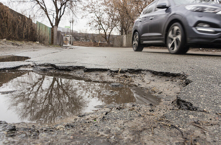 Electric cars not to blame for Britain’s pothole crisis