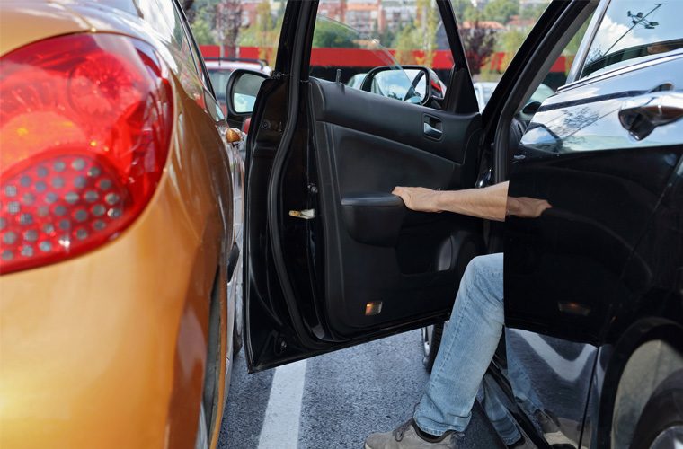 Don’t drive off! Failing to report minor accidents can cost dearly