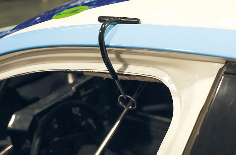 New from Power-TEC PDR Roof Lever Support for large panels