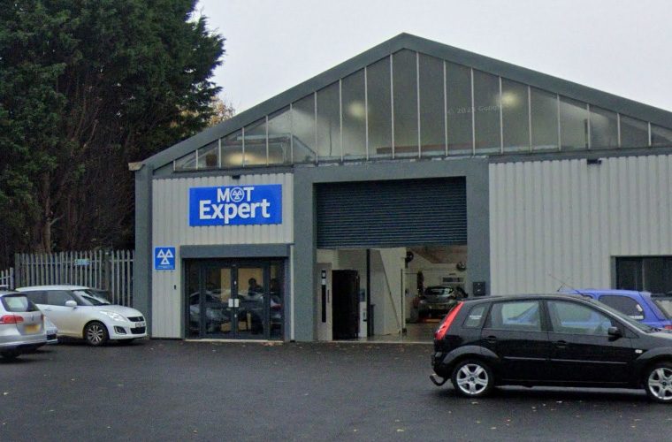 MOT Expert smashes £10,000 target for Cancer Research UK