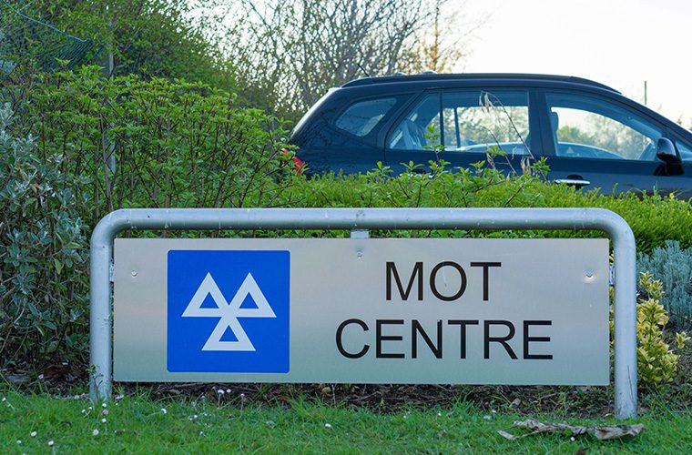 IAAF calls for MOT test fee increase to support safety and air quality