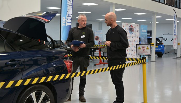 Technicians put diagnostic skills to the test at Delphi Academy
