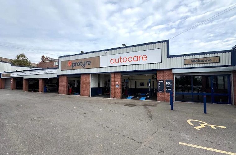 Stourbridge garage reopens following extensive refurbishment