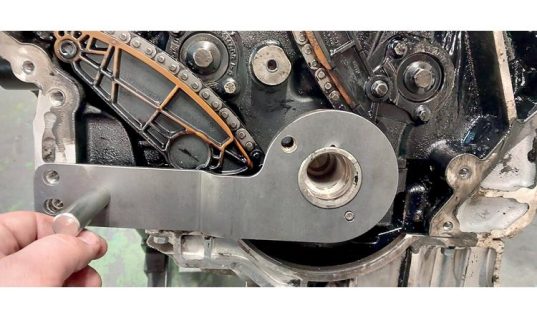 Laser Tools launches rear-mounted crankshaft locking tool for JLR engines